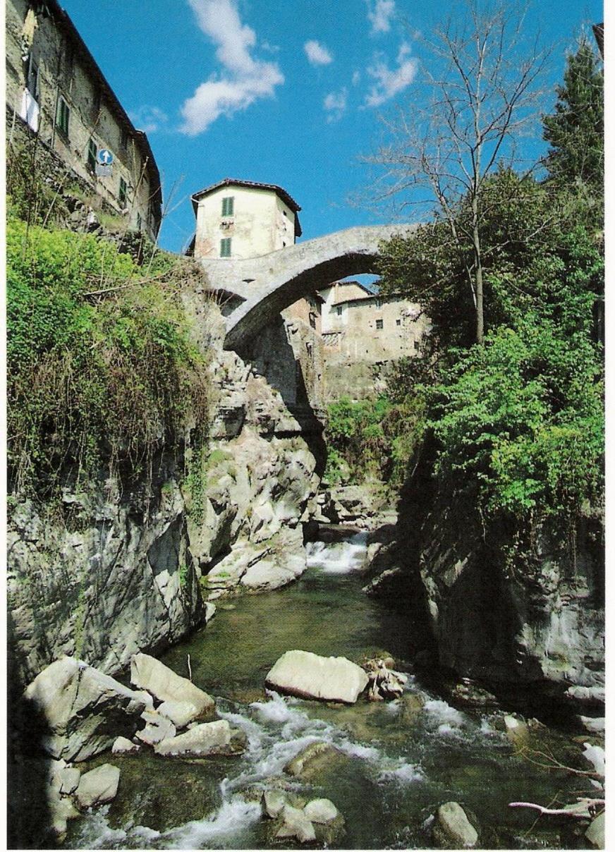 Dimora Casa Eugenia Hotel Loro Ciuffenna Bagian luar foto